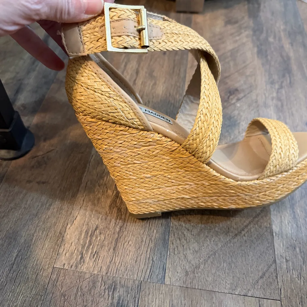 Steve Madden Haywire Woven Raffia Tan Wedges size 8.5 - Image 15