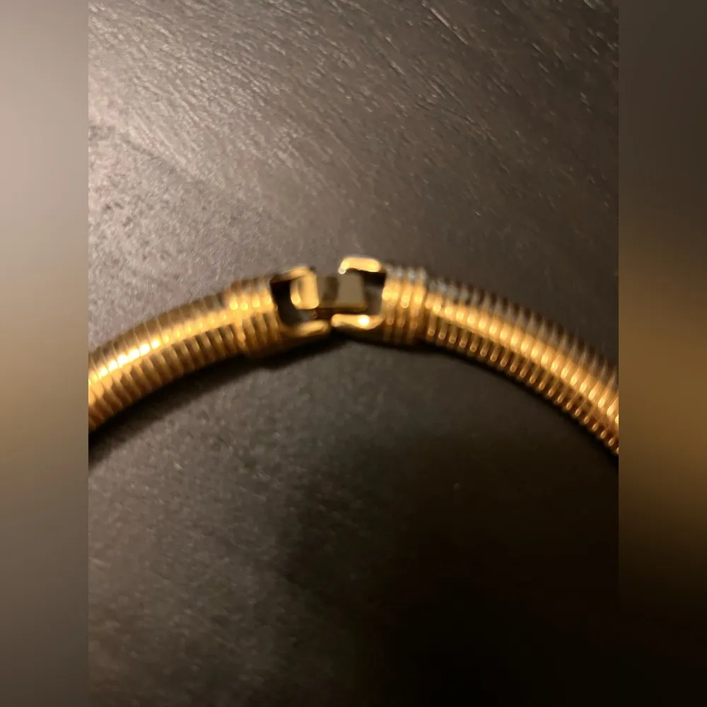 Trifari Signed Vintage Gold and Black Art Deco Necklace Enamel vintage signed - Image 5