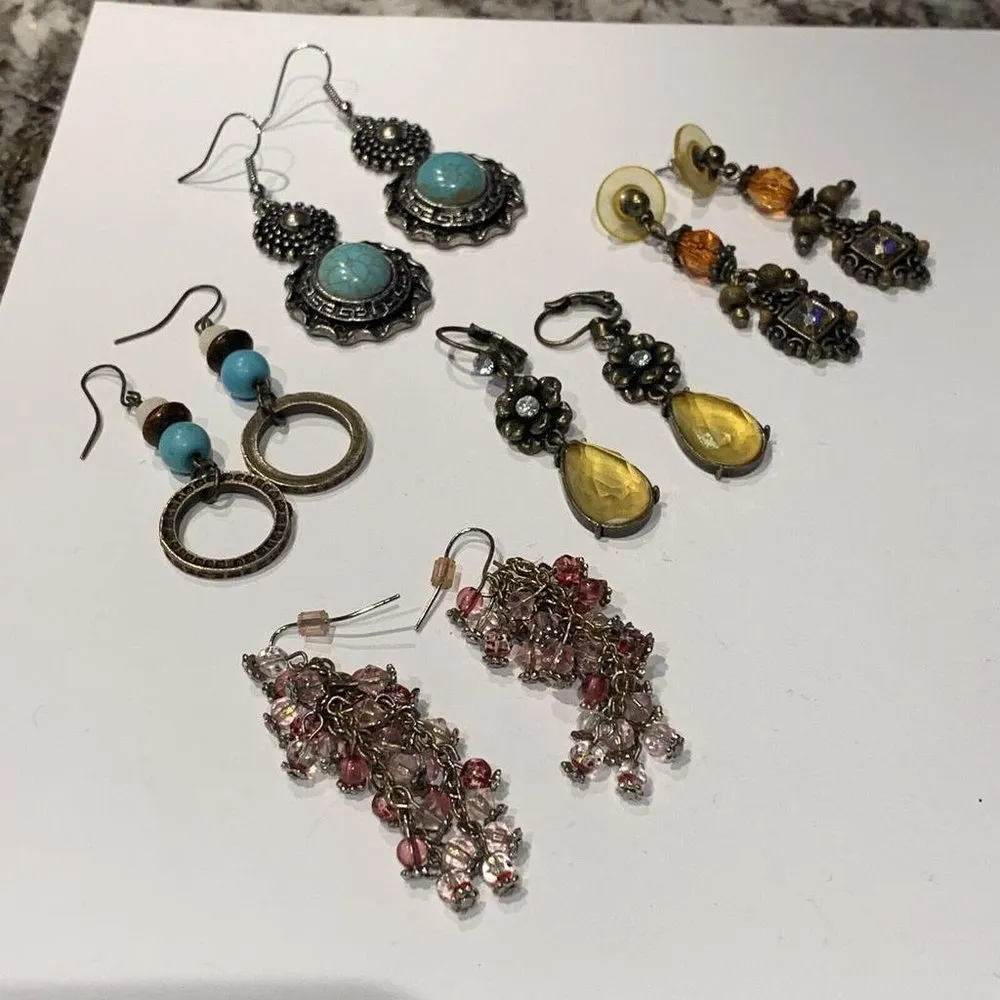 Lot Of 5 Variety Of Dangle Costume Earrings Blue / Yellow Etc. - Image 11