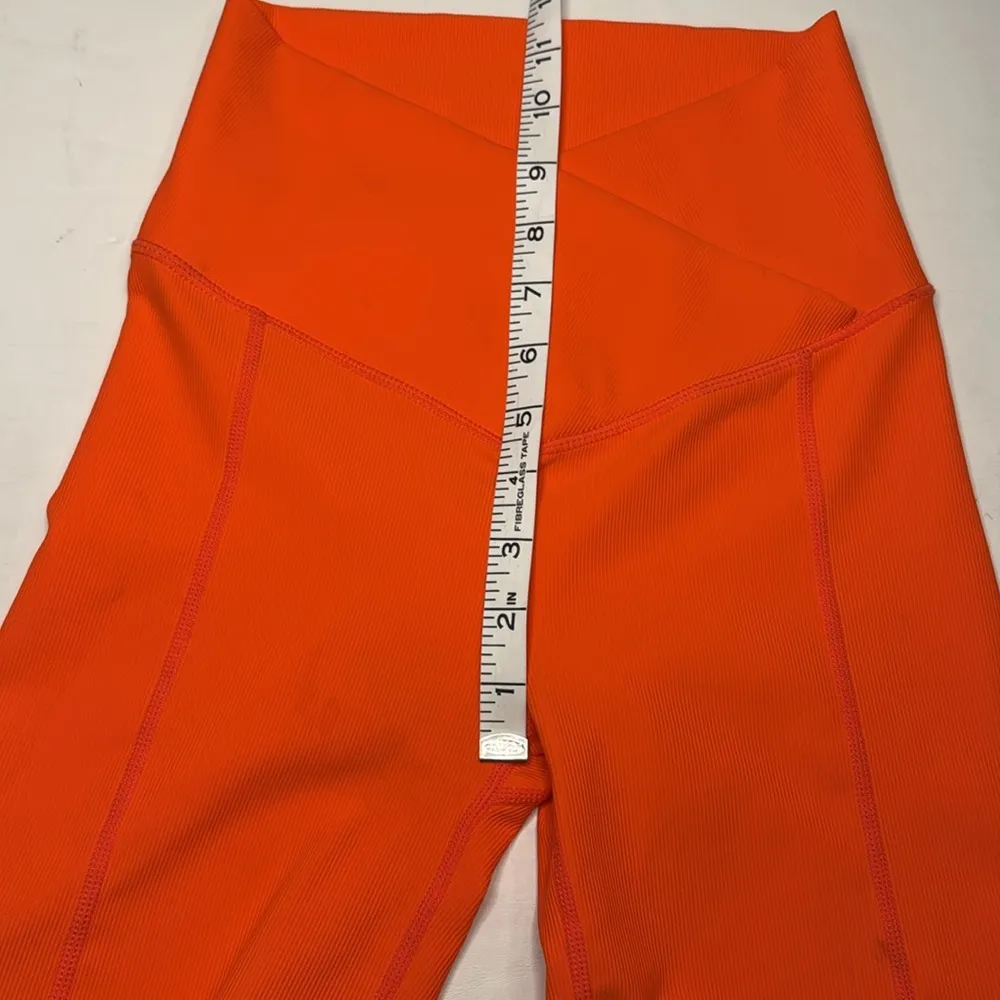 Wilo The Label Base Ribbed Bike Short V Waist Shorts, XS Orange - Image 3