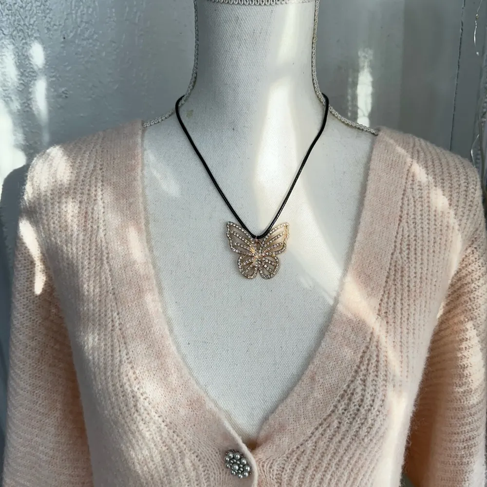 Mariposa 🦋 Gold Butterfly Pendant Necklace - Image 2