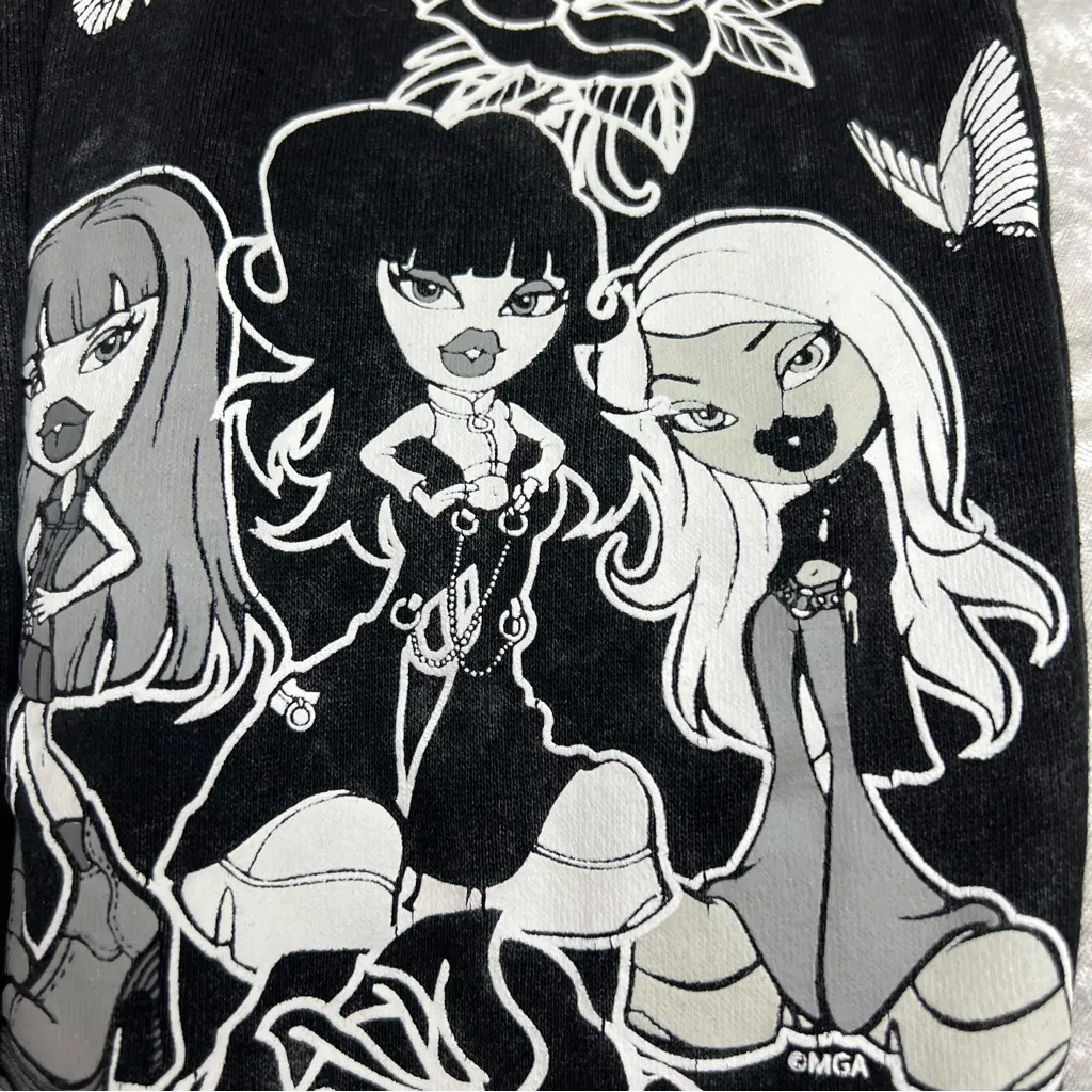 Bratz xs Black Graphic Joggers w/pockets sweatpants acid wash pattern - Image 9