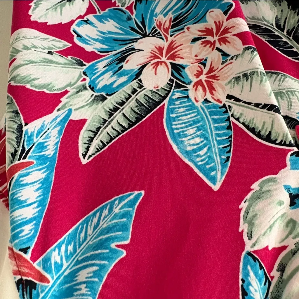 Tommy Bahama Golf Sleeveless Quarter Tropical Zip Top. Size Medium. - Image 5