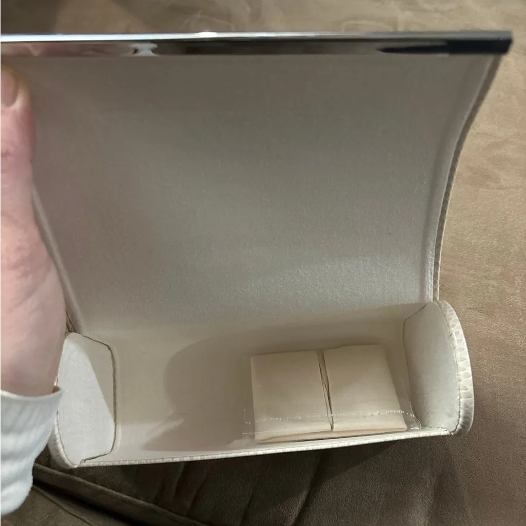 Jimmy Choo Glasses/Sunglasses case Ivory Faux Snakeskin Magnetic Closure - Image 5