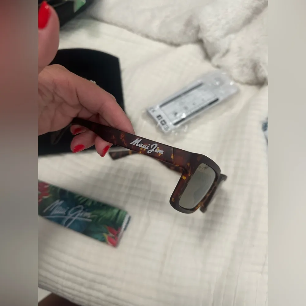 NWT Maui Jim Kahiko Sunglasses - Image 2