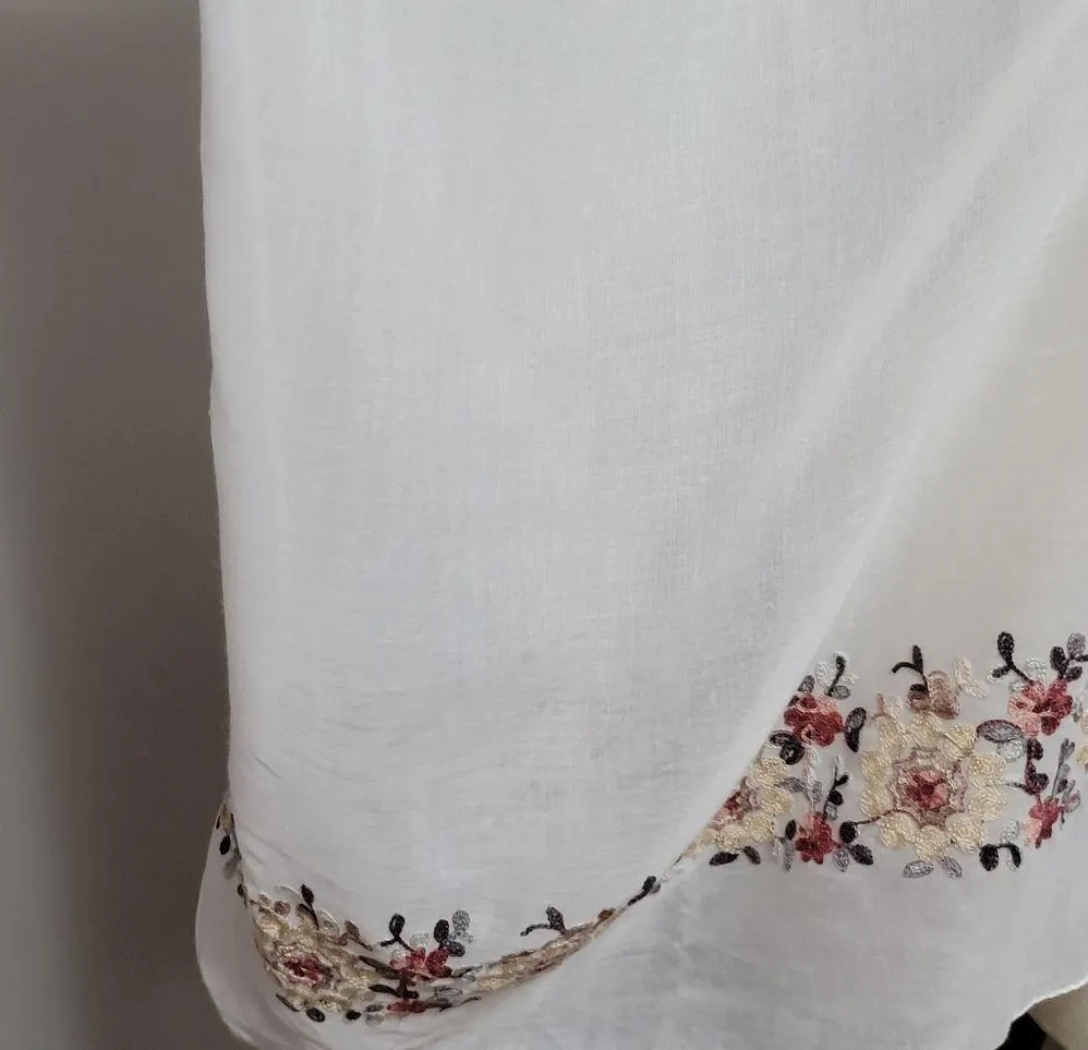 Shyanne white floral embroidery kimono one size - Image 2