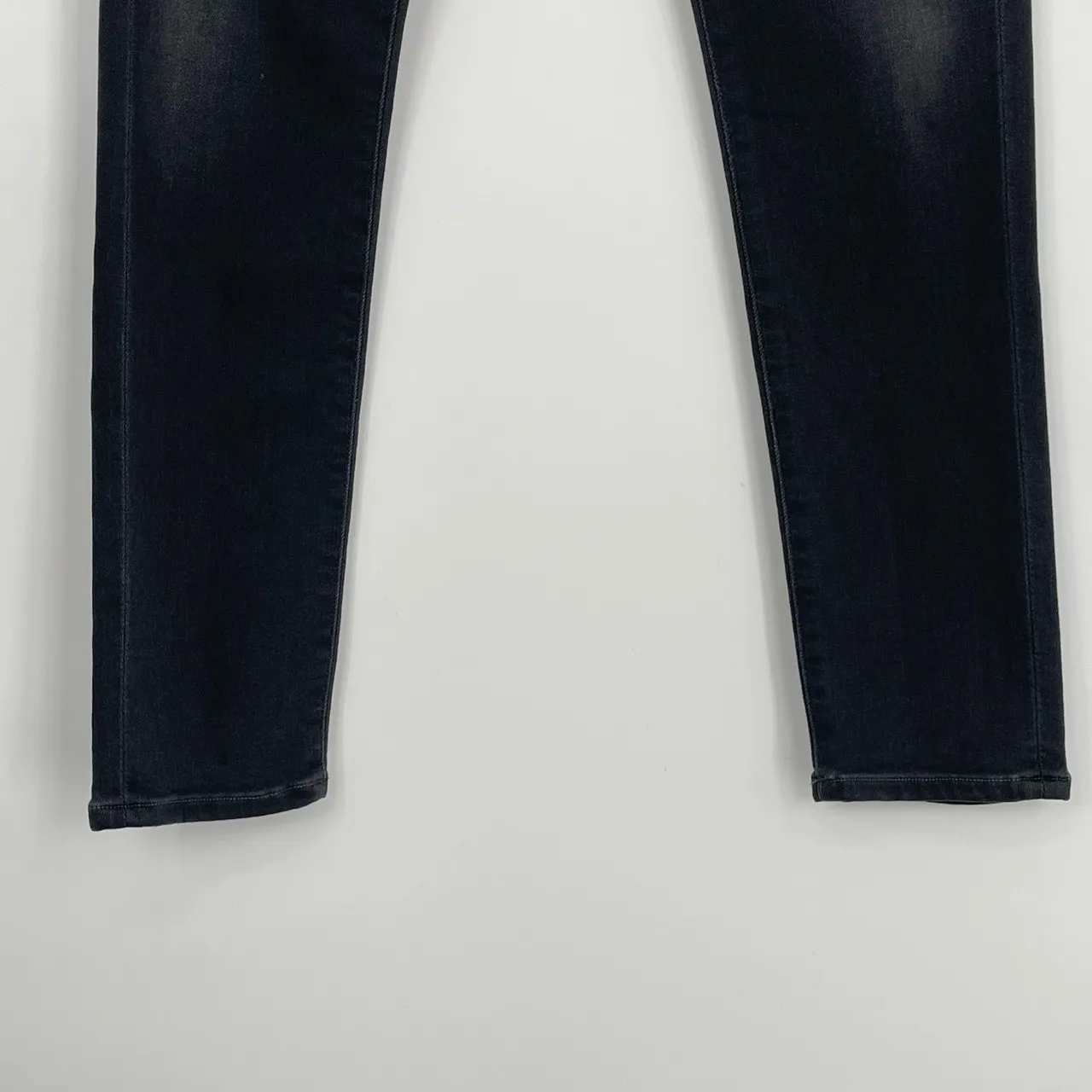 Citizens Of Humanity‎ Women's Black Rocket Crop High Rise Skinny Jeans Size 24 - Image 4