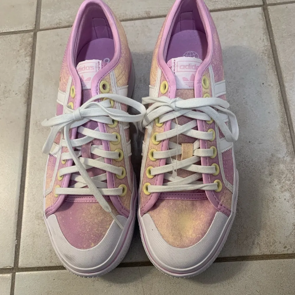 Adidas | Nizza lilac bliss platform shoes size 8 - Image 9