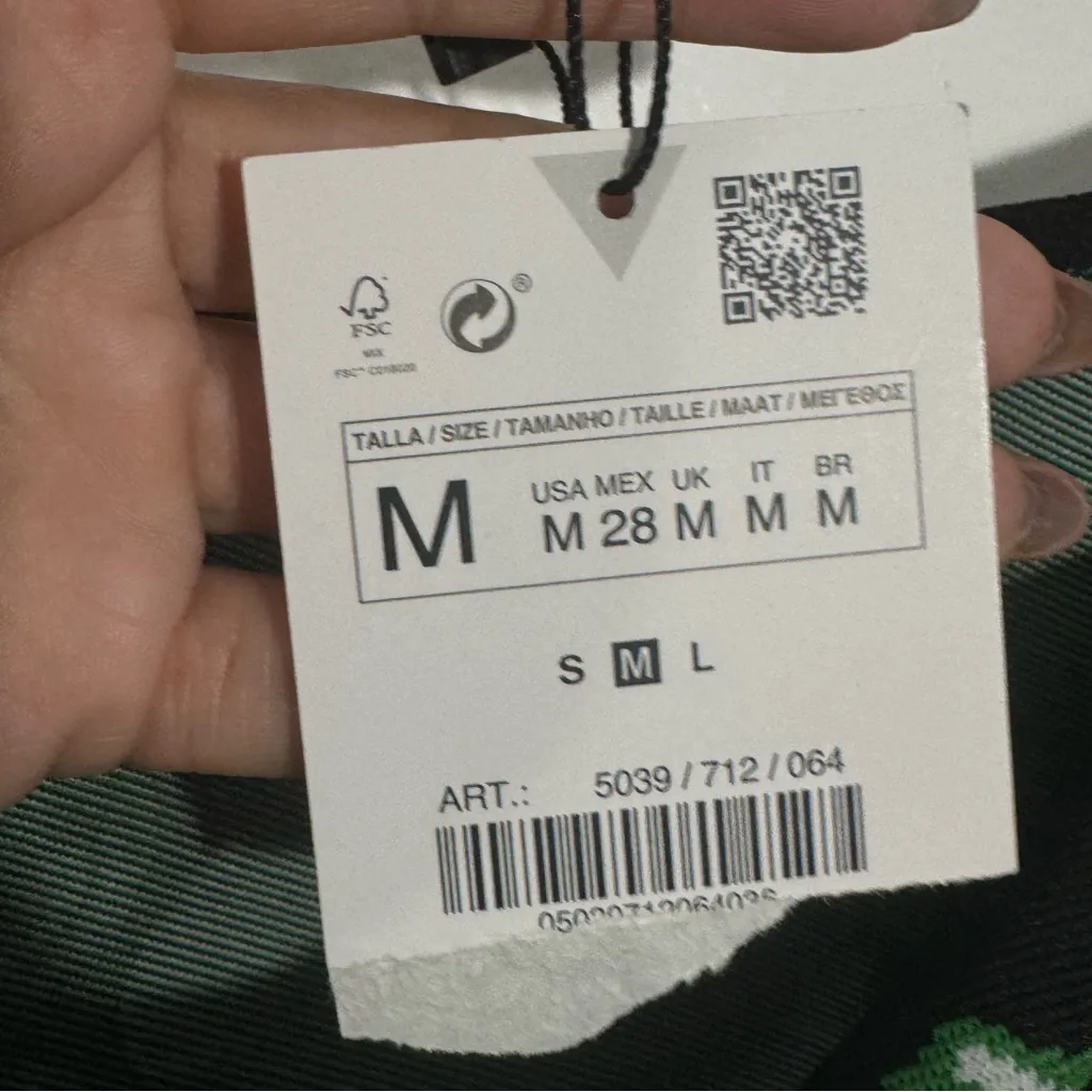 NWT Zara One Shoulder‎ Abstract Top Green/Black/White Size Medium - Image 5