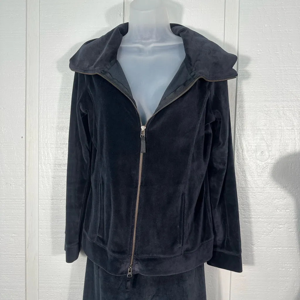 J. Jill Black Velour Zip Front Jacket and Skirt Lounge Set Size Small EUC - Image 4
