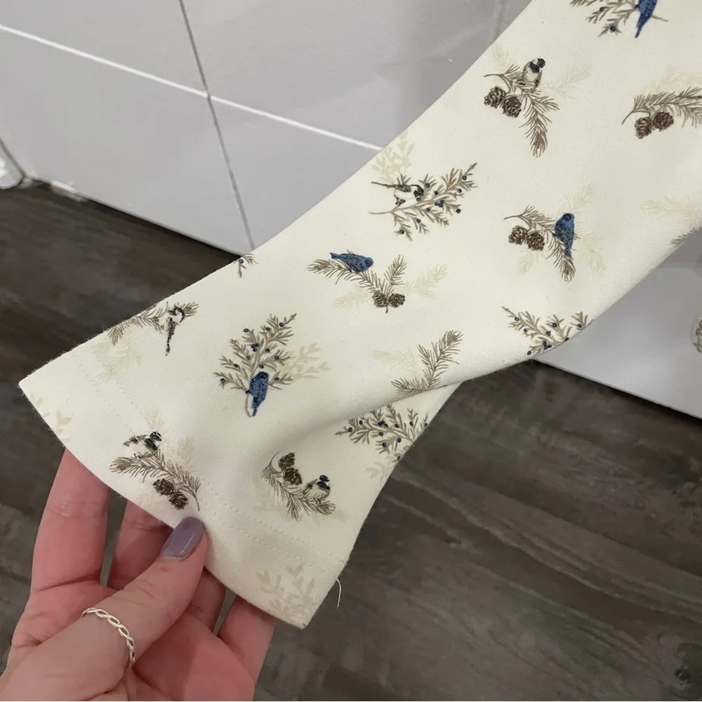 Croft & Borrow Off White Patterned Turtle Neck Long Sleeve - Image 4