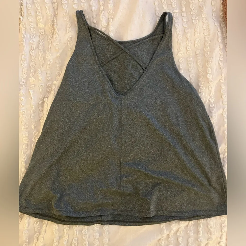 UNC Tank Gray Size M - Image 3