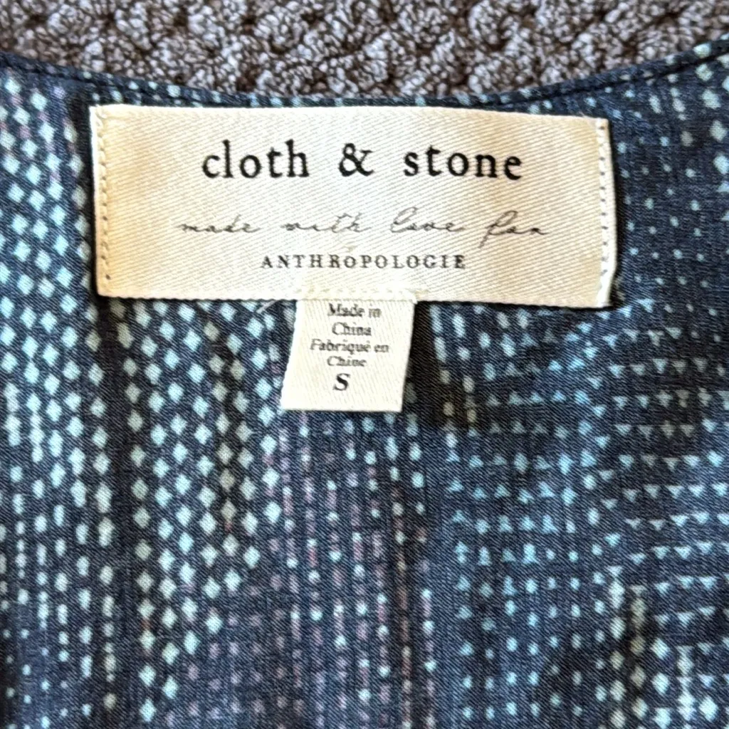 Anthropologie‎ Cloth & Stone Blue Dotted Herringbone V-Neck Blouse Size Small - Image 4