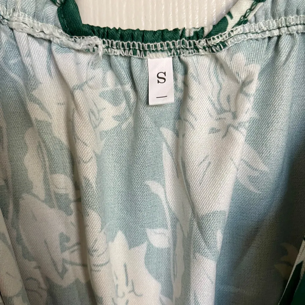 Cupshe Green and White Floral Mini Dress - Image 5