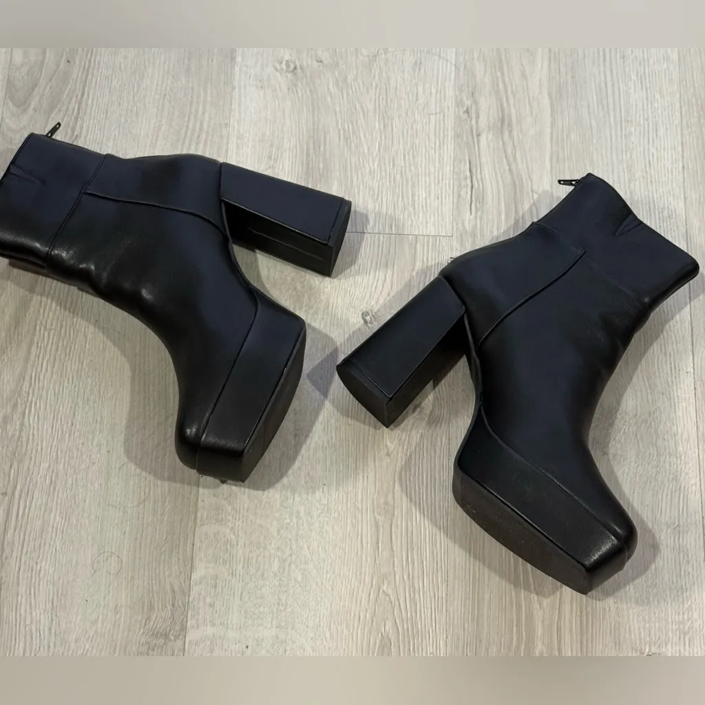 CHINESE LAUNDRY NORRA PLATFORM BOOTIE IN BLACK SIZE 9.5 - Image 9