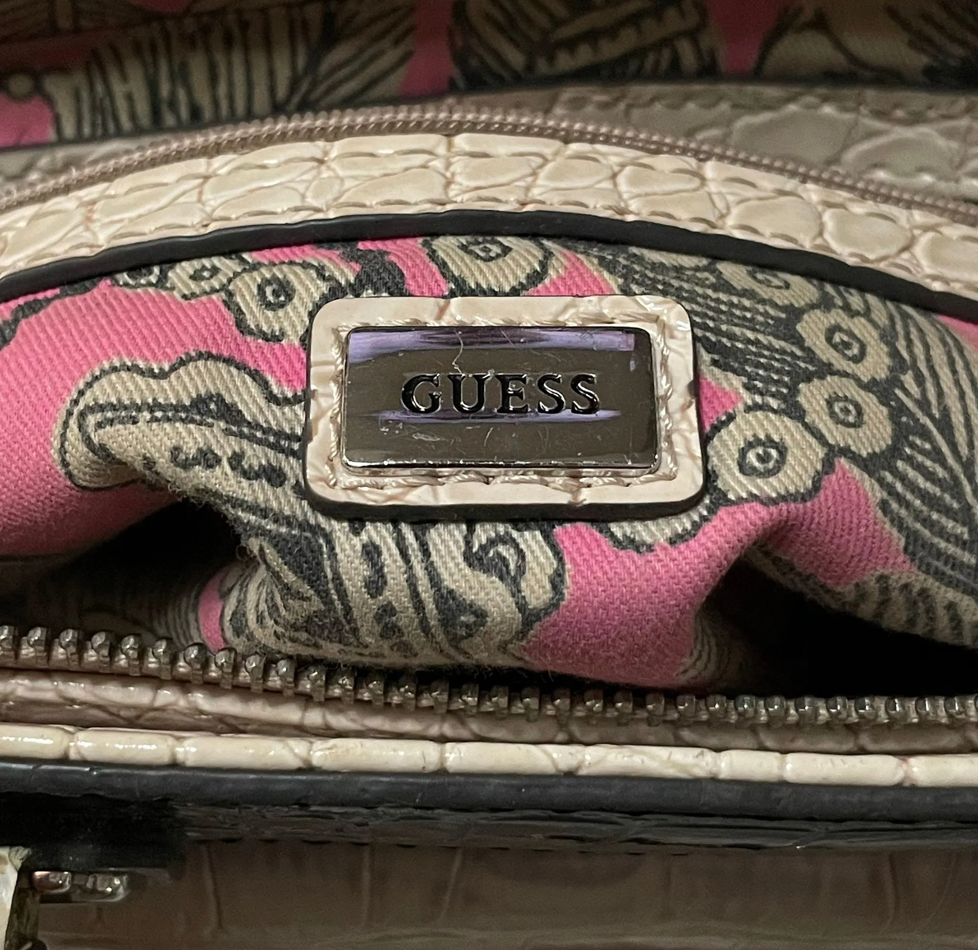 Guess Faux Croc Vintage Bag - Image 5