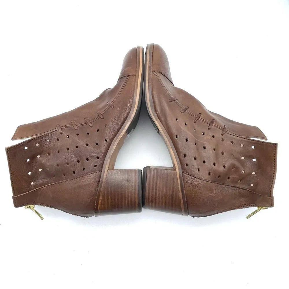 Journee Collection Ulima Leather Block Heel Bootie Walnut Brown Women’s Size 6 - Image 7