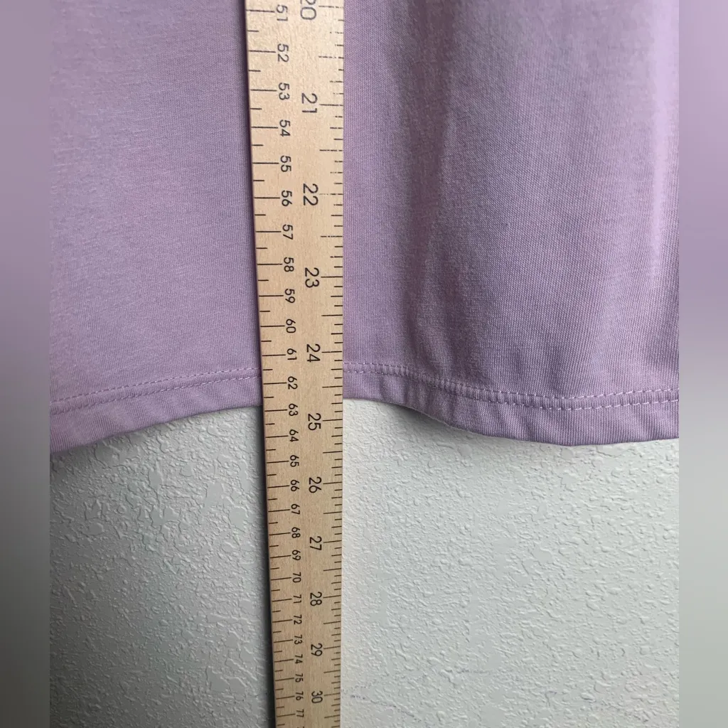 Nike Women's‎ Size Small Yoga Athletic Tank Top Graphic Sleeveless Purple - Image 6