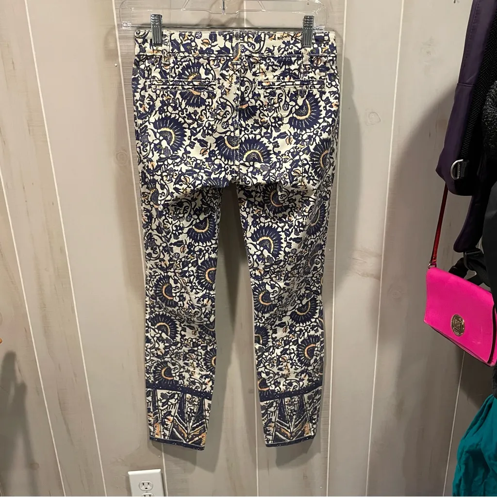 Cute Tory Burch low rise skinny aztec celestial fan print jeans sz 24 boho luxe - Image 10