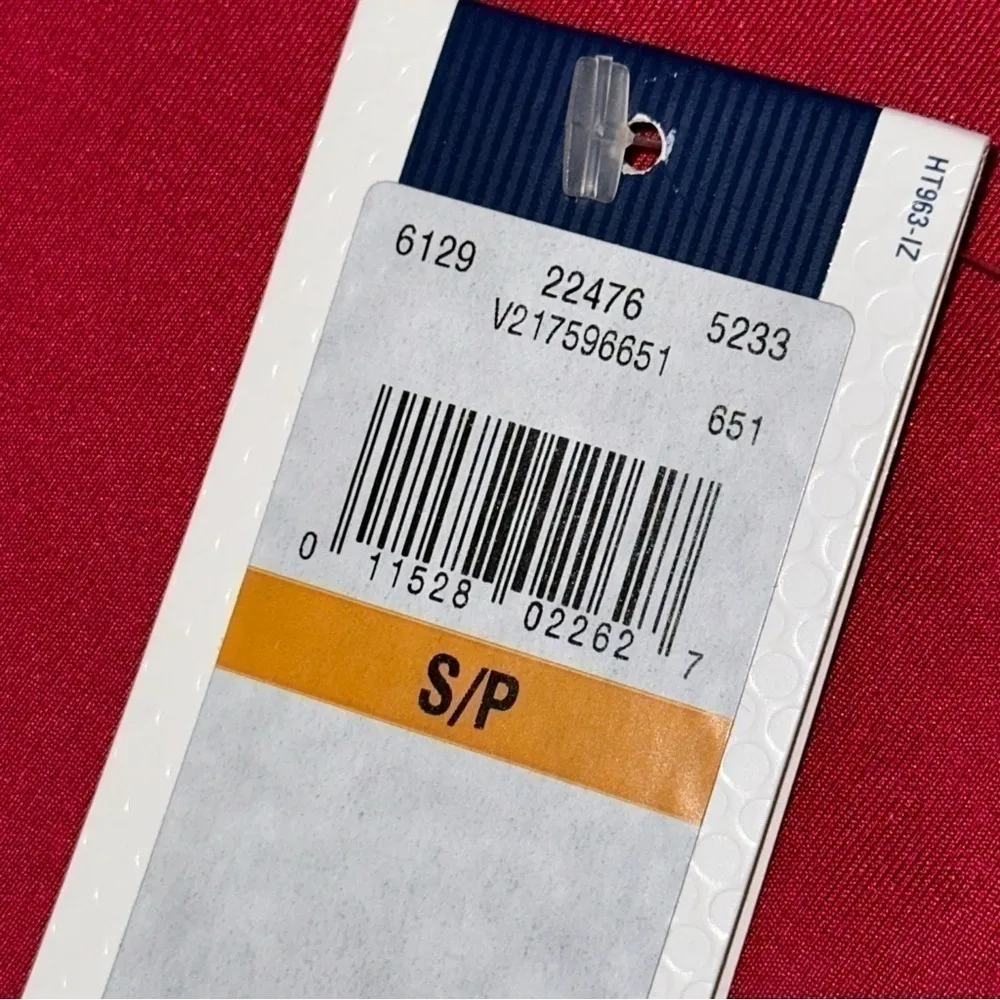 IZOD Golf SwingFlex Women’s Size S Red Burgundy Sleeveless Activewear Tank Top - Image 6