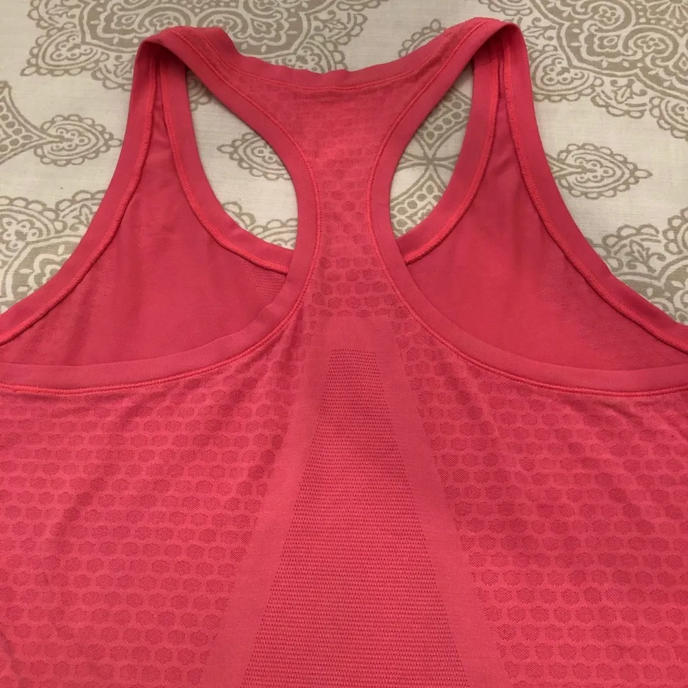 Razor Back Top L - Image 4