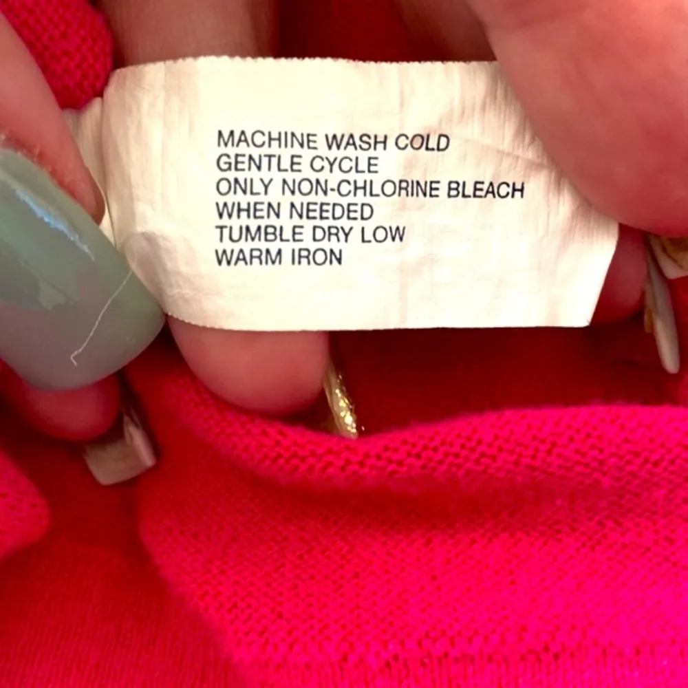 Gap|| Pink 3/4 sleeve cardigan sweater with button accent on sleeves - Image 9