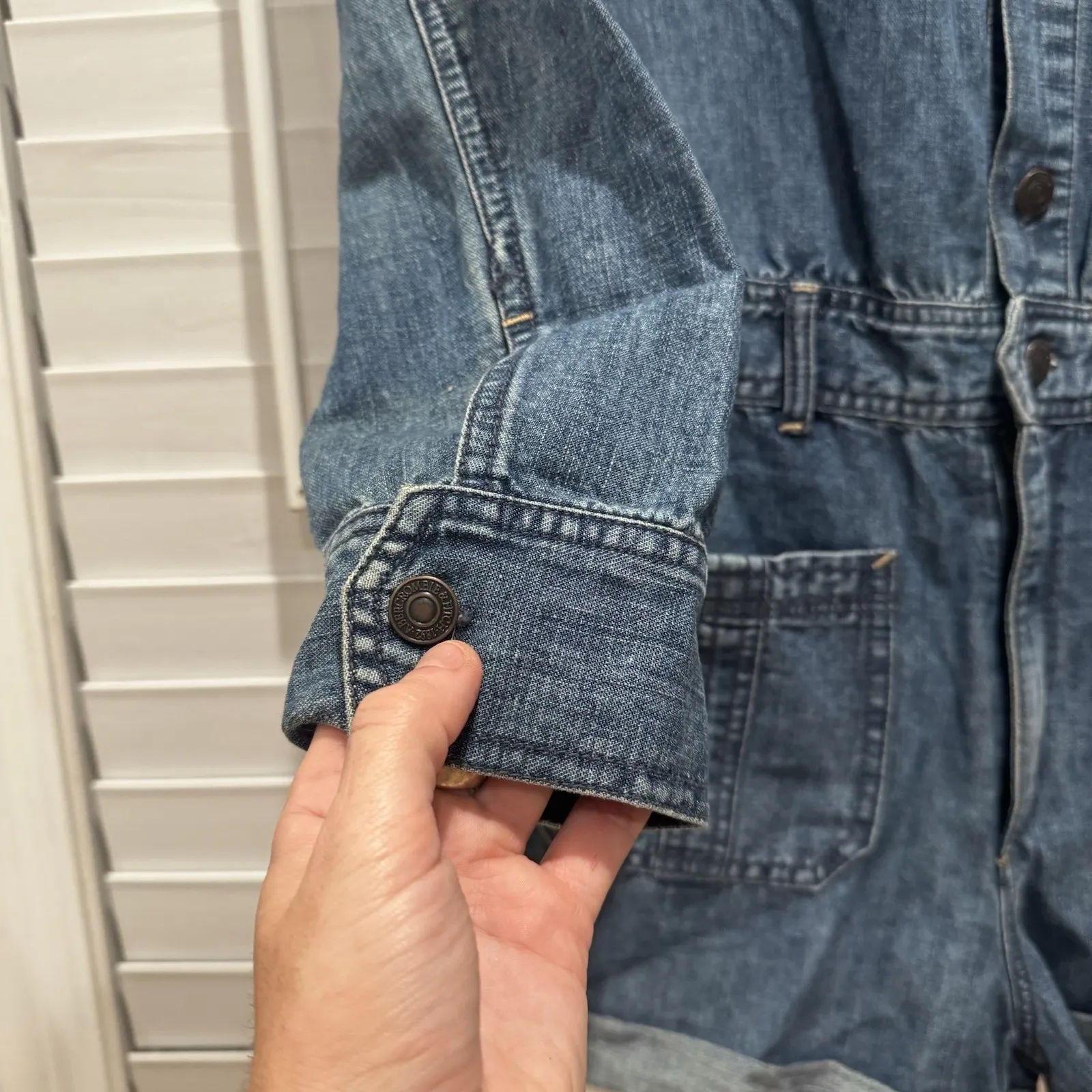 NEW Abercrombie Fitch Blue Jean Denim Jumpsuit Shorts Romper Casual Stylish Sz 4 - Image 3