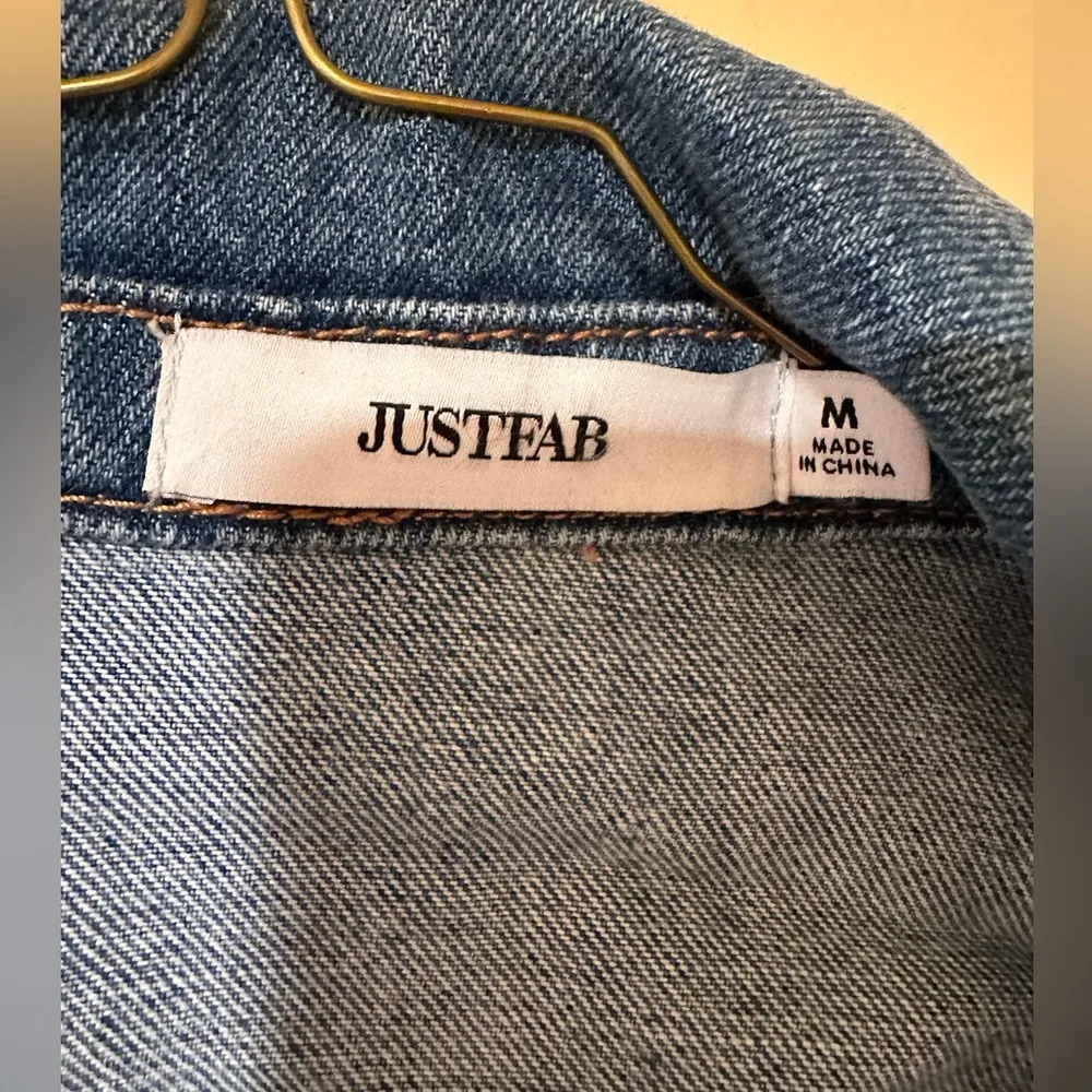NWOT justfab- Jean jacket size medium - Image 2