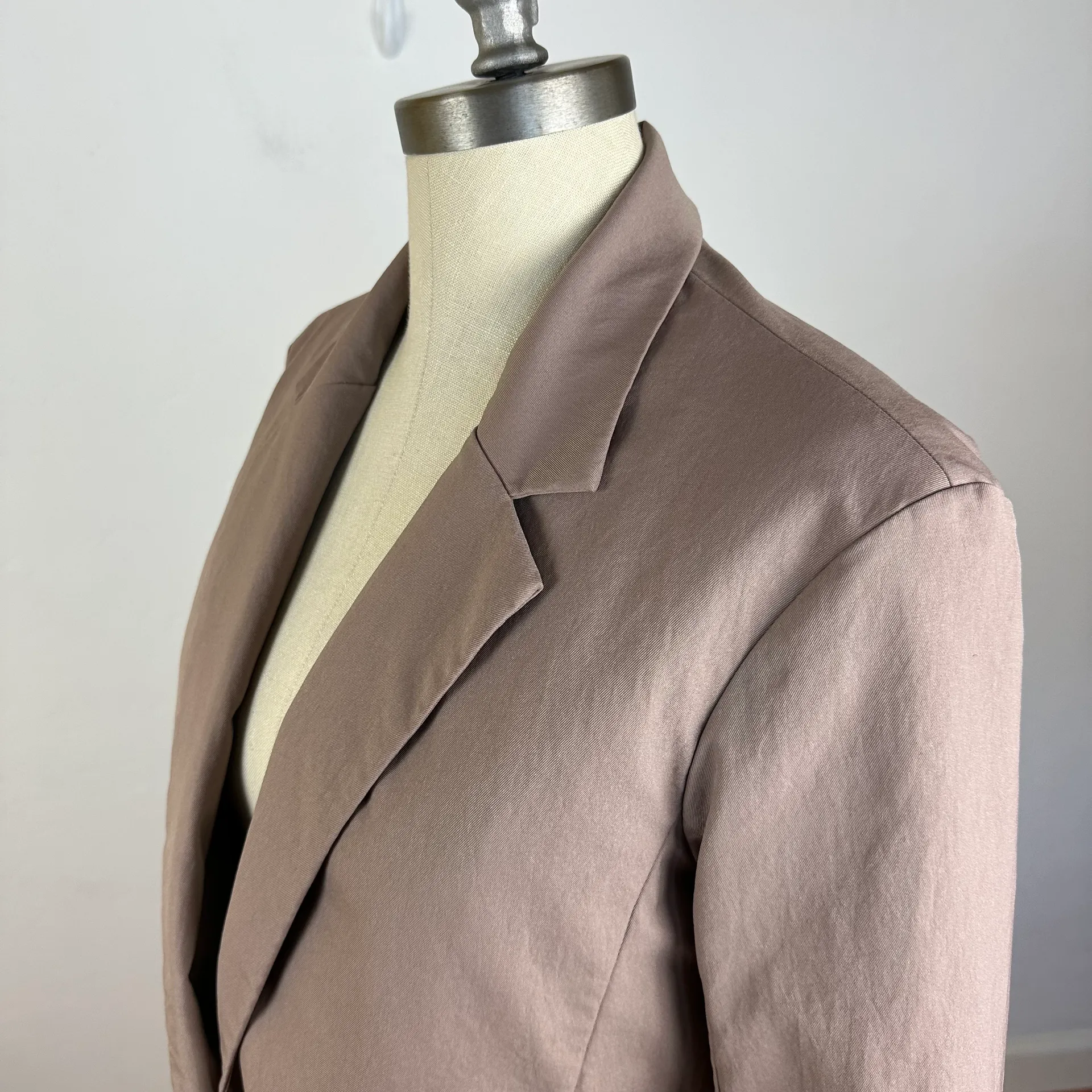 Lululemon Relaxed-Fit Twill Blazer in Taupetastic - Image 9