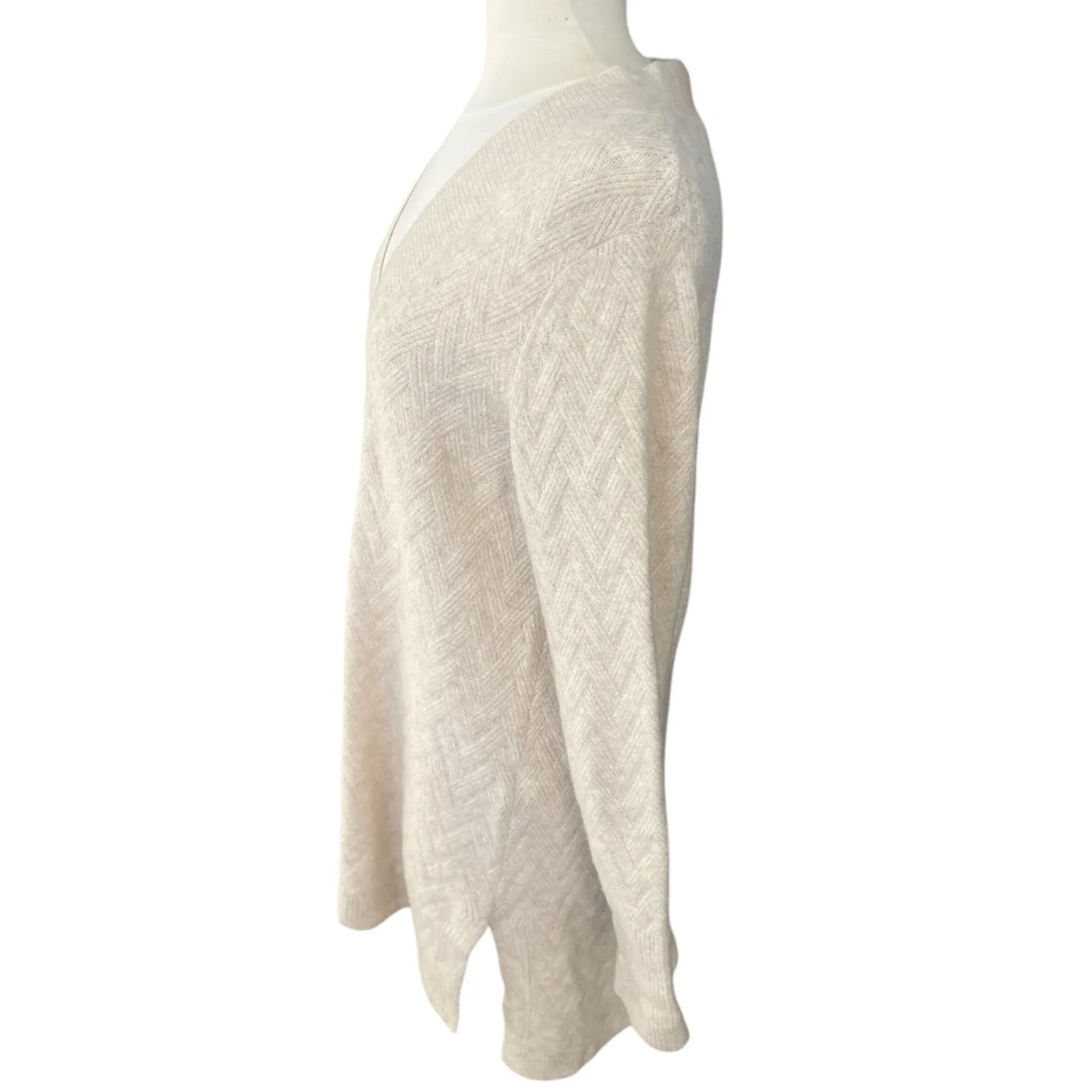 Chico's Herringbone Soft Pullover V Neck Ivory Sweater Med 2 Winter Academia - Image 3