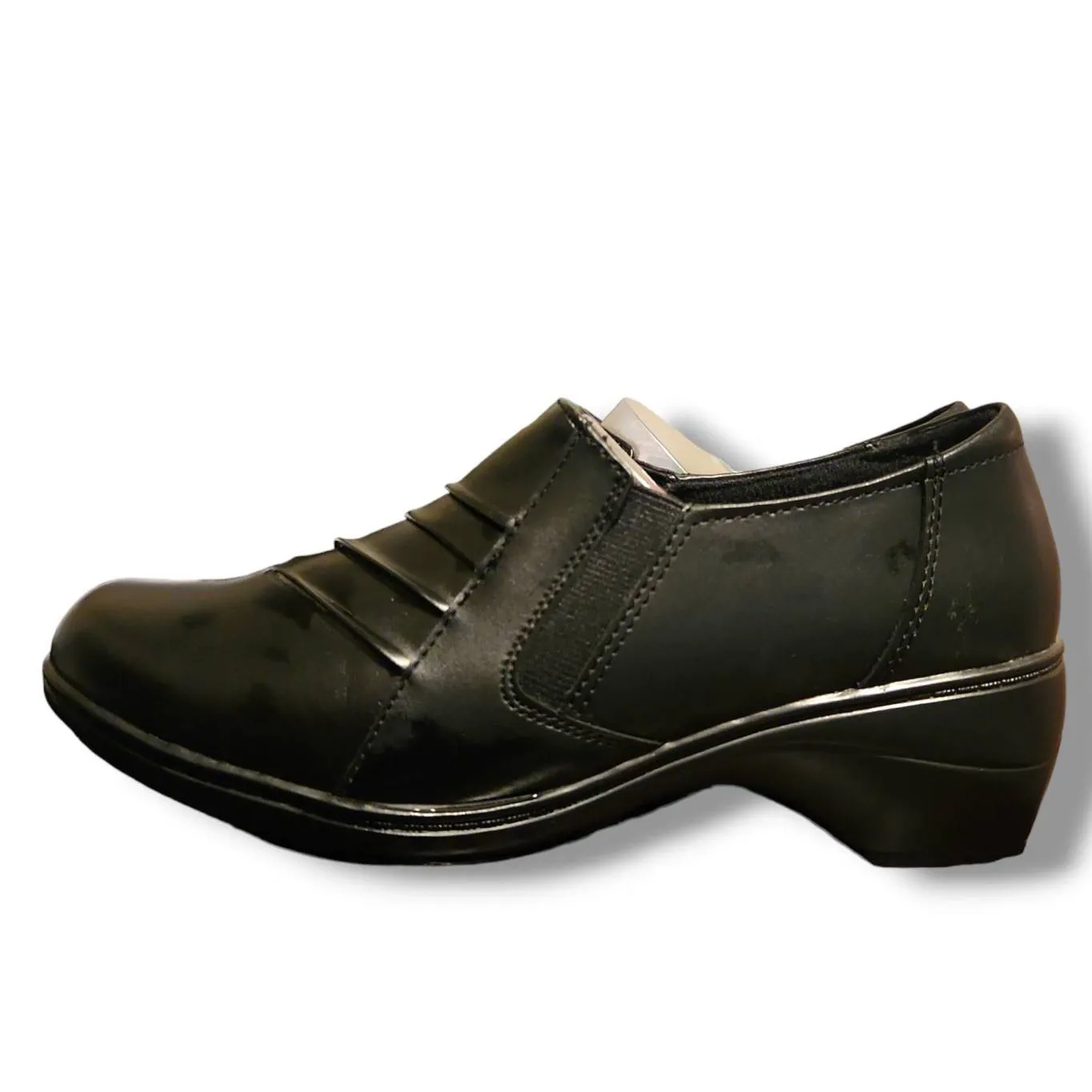 NEW Thom Mcan Women’s sz 9 Deidre Black Leather‎ Slip on Loafers Comfort Durable - Image 2