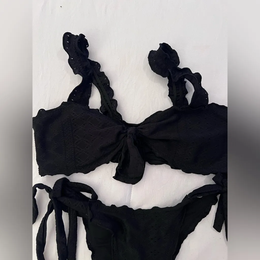 Summer Schiffy Knot Front Tie Side Black Bikini - Image 3