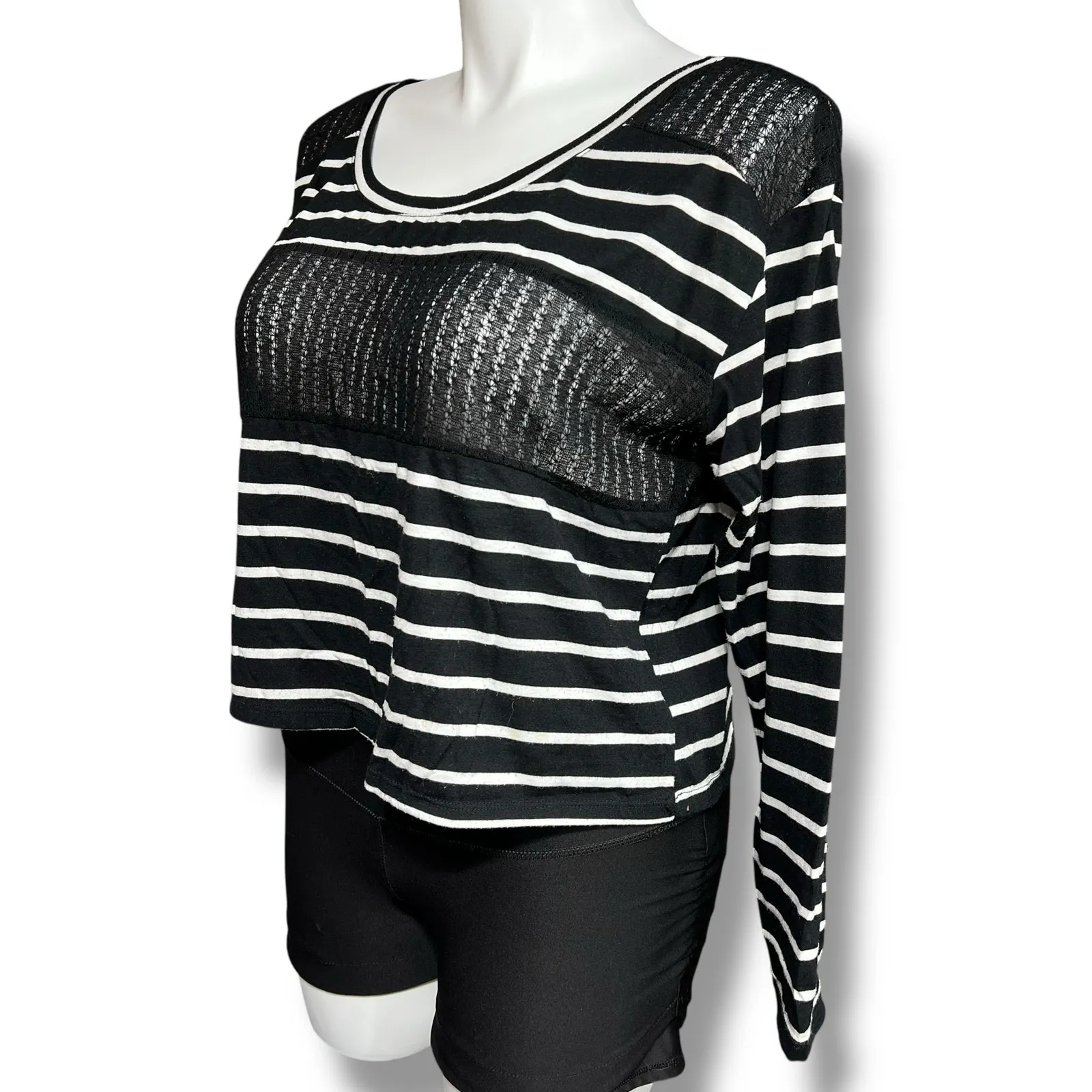 Weavers Womens Crop Top Long Sleeve TShirt Stripes Sheer Fish Net Black White XL - Image 5