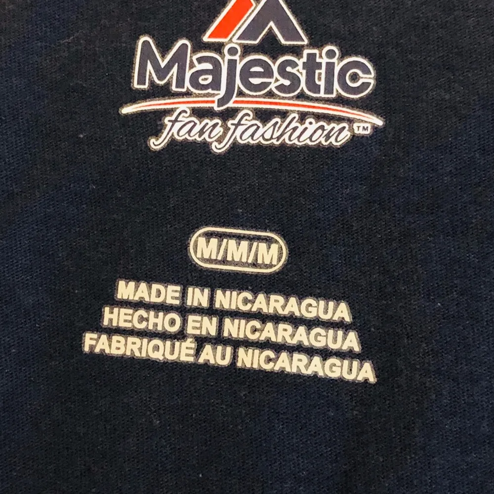 Majestic Boston Red Sox Blue Shirt  Medium - Image 4