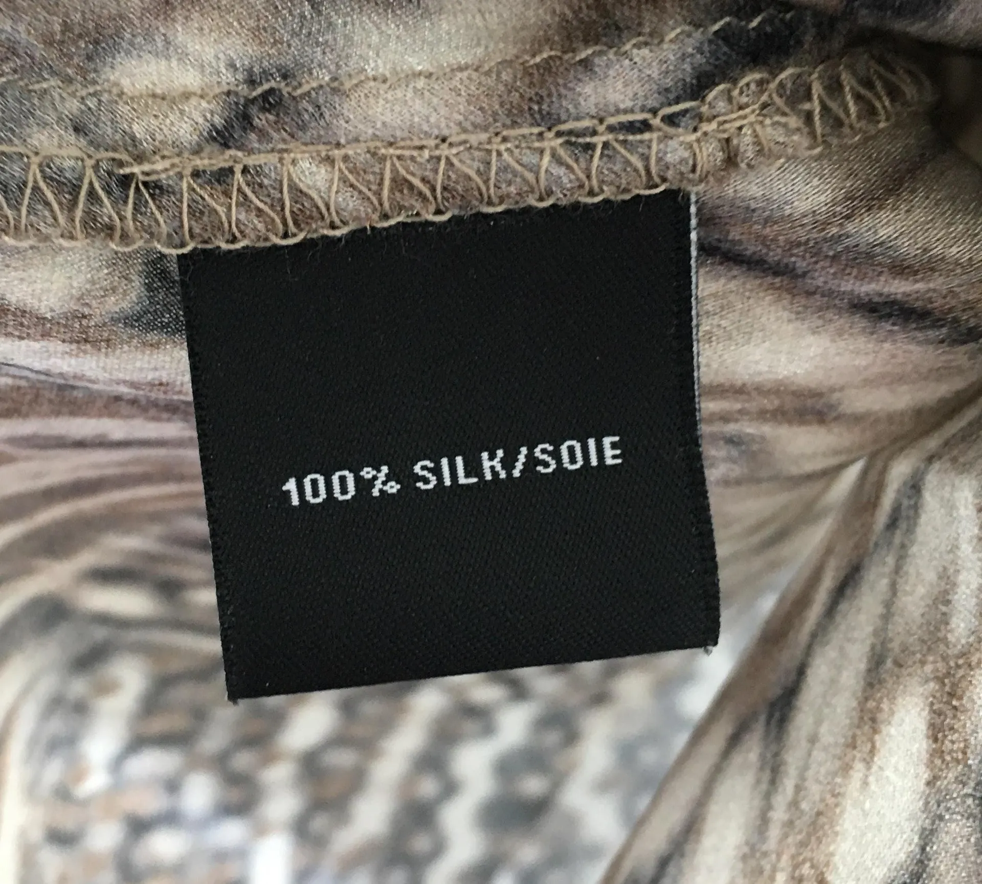 Animal Print Silk Blouse - Image 8