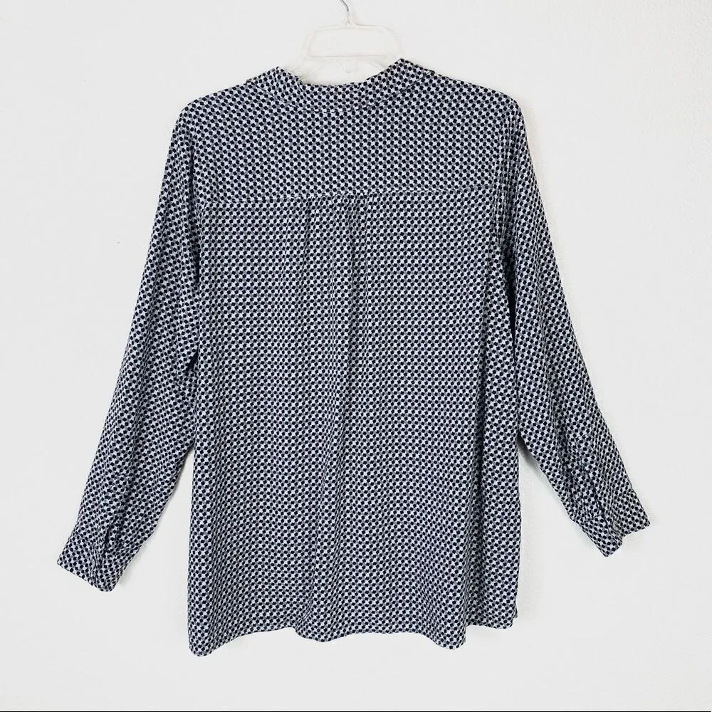 (L Petite) J. Jill Grey & Black Square Spotted Button Up Shirt Gray Size undefined - Image 2