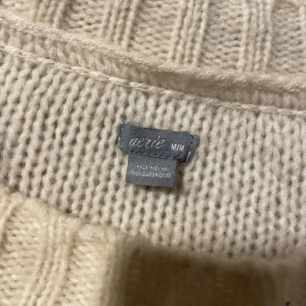 Aerie Sweater Womens Sz Medium Oversized Cable Knit Shirt Beige Loose Fit Long - Image 2