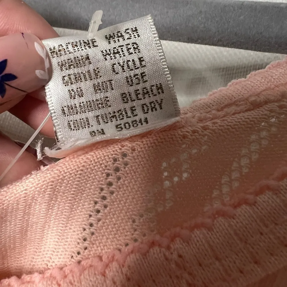 Anchor Blue Pastel Pink Crop Top Medium - Image 6