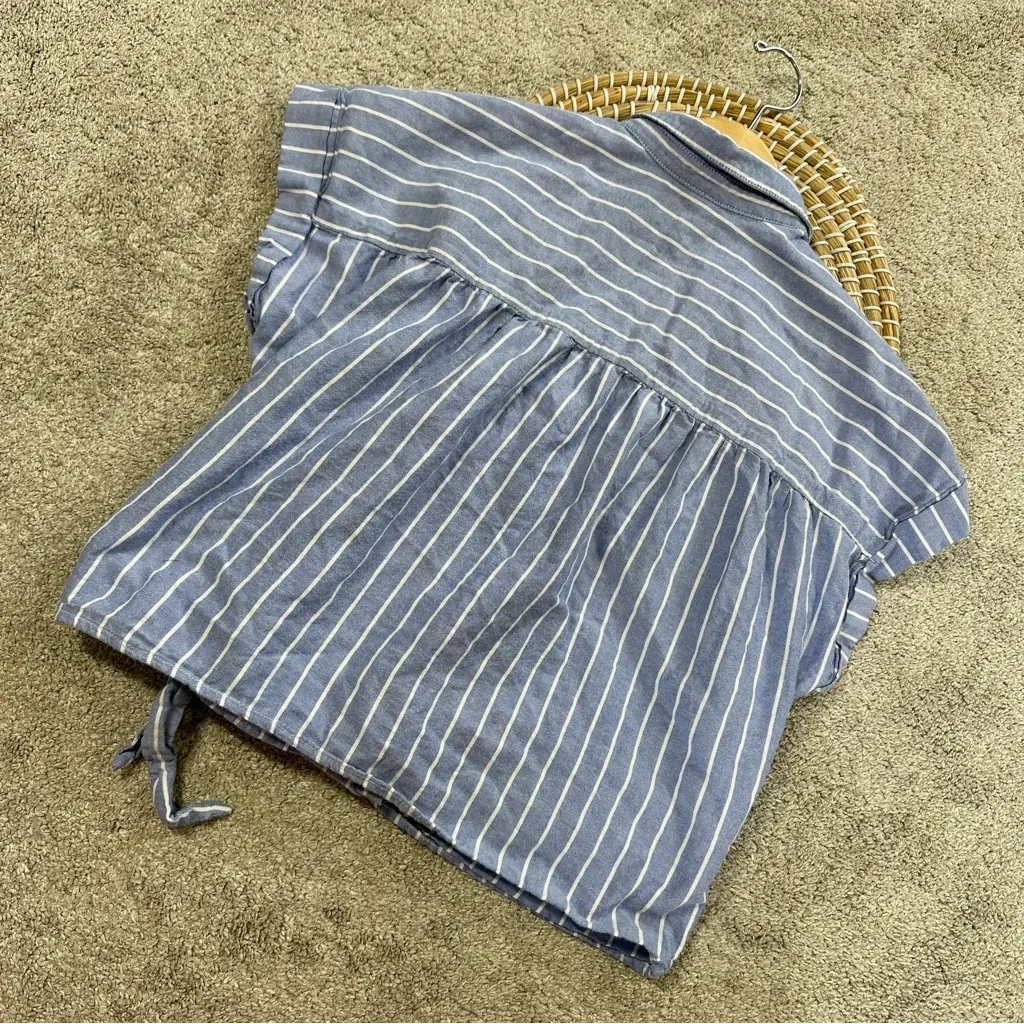 Old Navy Women’s Wrap-Front Cropped Oxford Sarong Top Shortsleeve Blue Striped M - Image 6