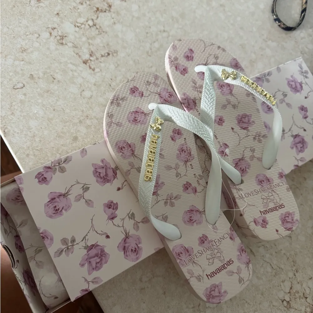 Havaianas LoveShackFancy Pink Floral Sandals - Image 4