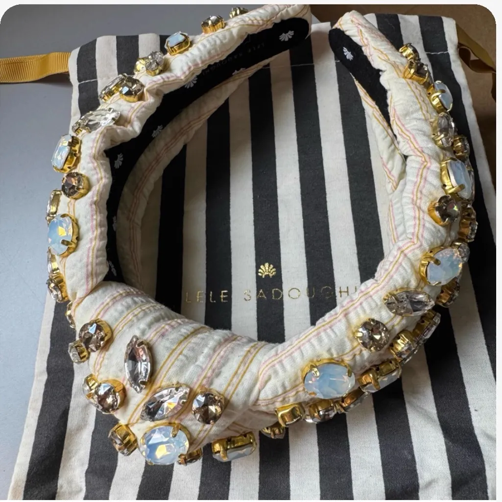 Lele Sadoughi
Embellished Striped Cotton Knotted Headband - Image 5