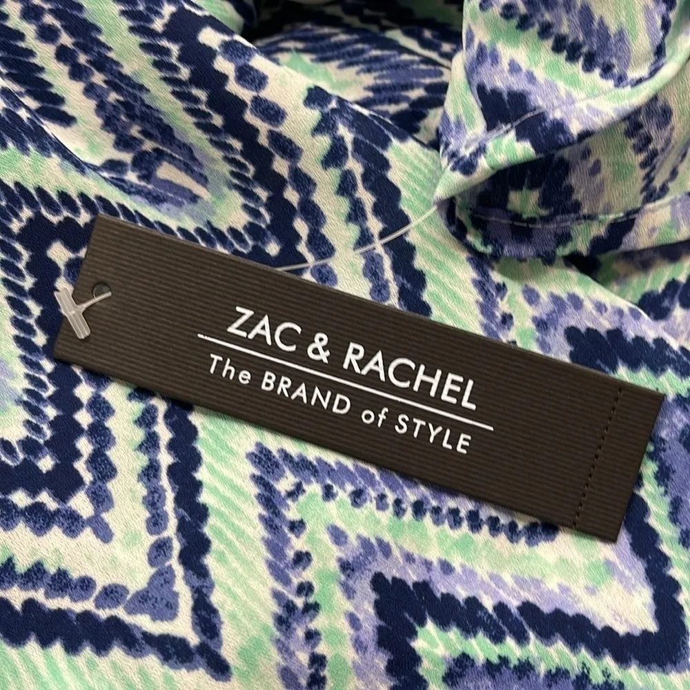 Zac & Rachel NWT Blue Mint Lavender Patterned Assymetrical Hem Top Size XL - Image 8