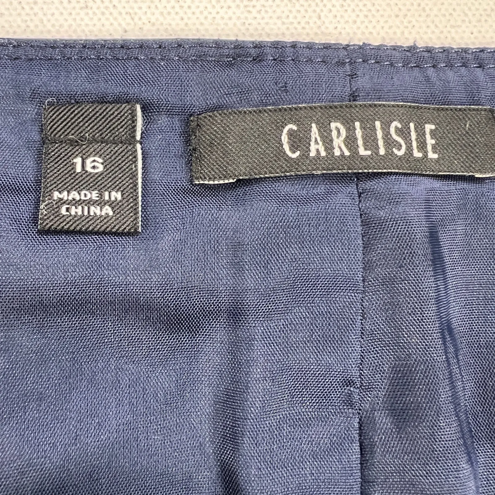Carlisle Navy Blue Zip Front Career Skirt Leather Waistband Size 16 - Image 2