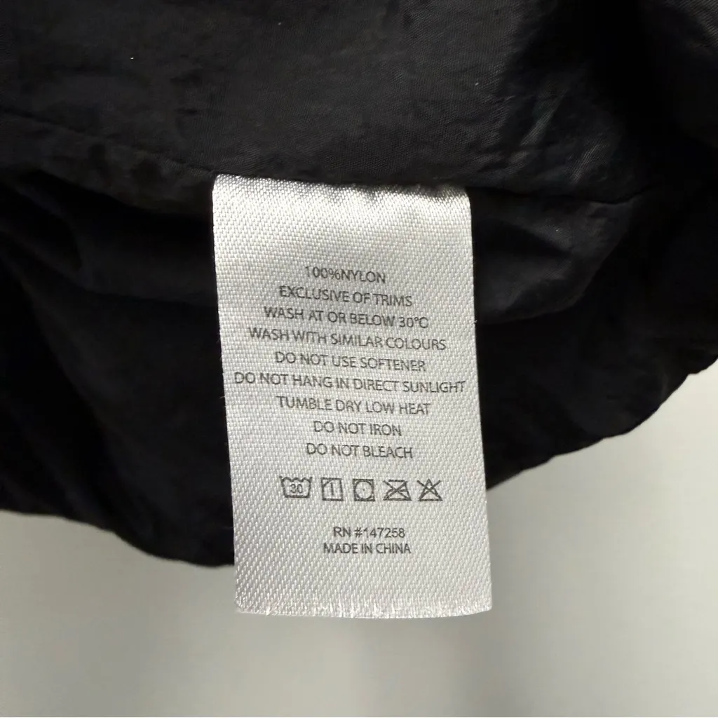 Simply Southern Cropped Puffer Vest, Black | Size M/L - Image 5