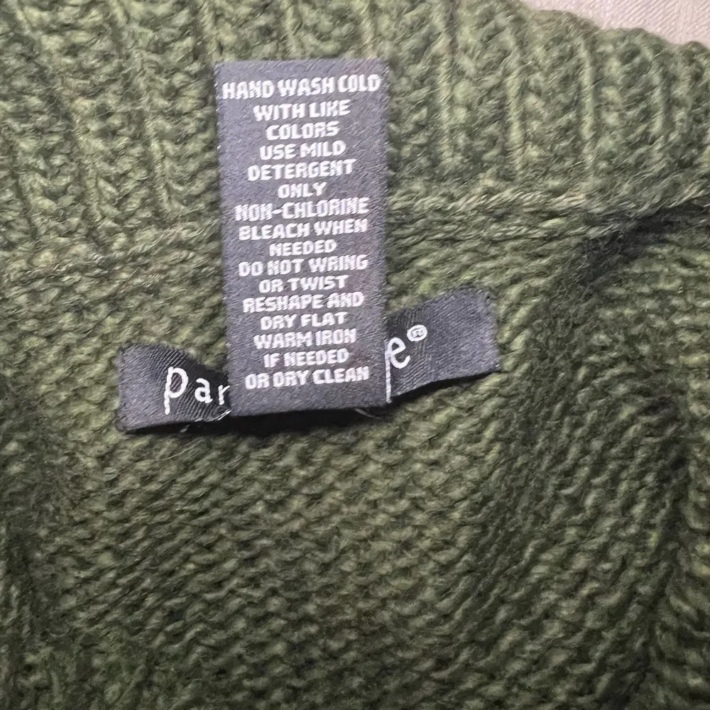 Paraphrase Cropped Short Sleeve Turtleneck Cowlneck Sweater Size Medium - Image 15