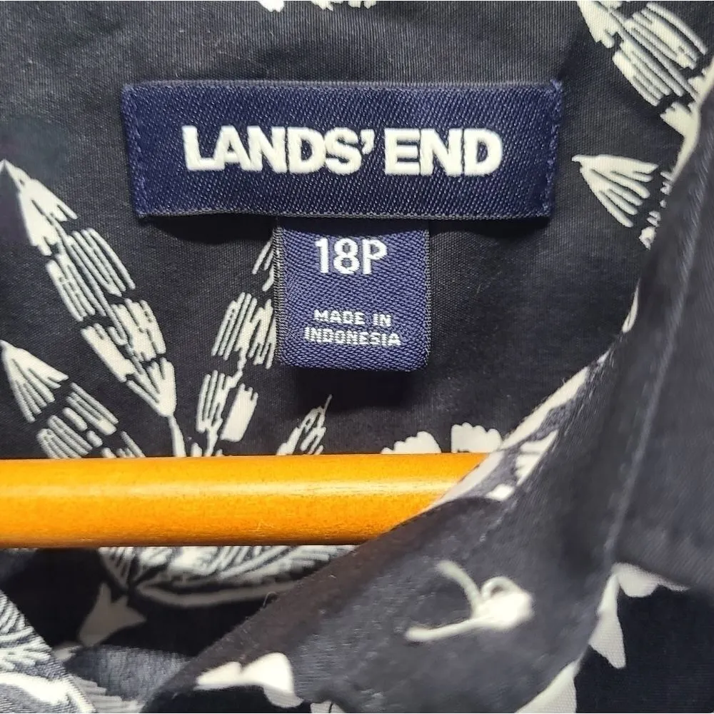 NWOT Land's End Floral Button Up Shirt‎ Size 18P Black - Image 4