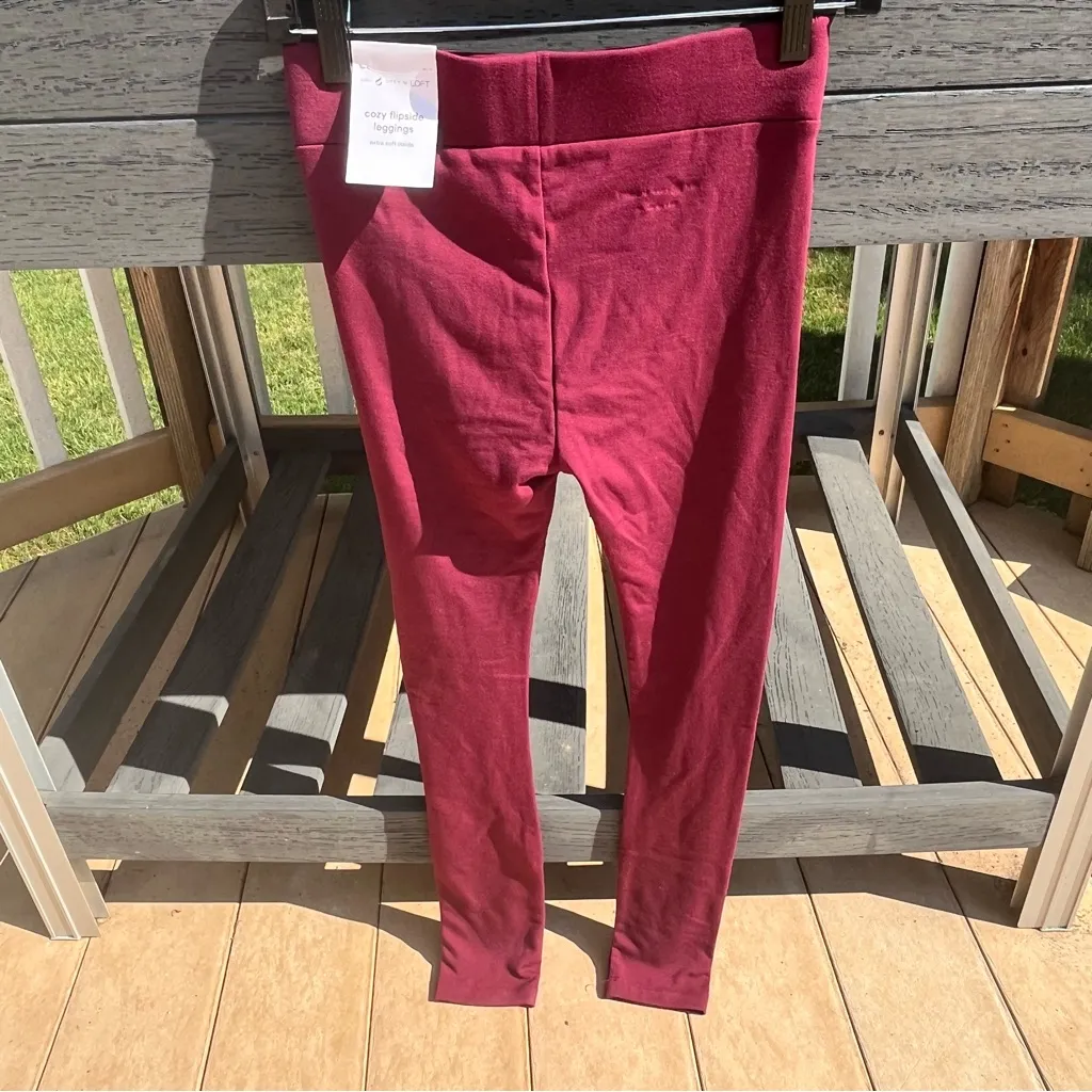 Lou & Grey Cozy Flipside Leggings Extra Soft Inside Maroon Size XS NEW Mid Rise - Image 2