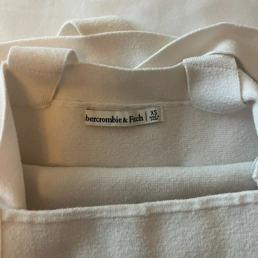 Abercrombie cross neck halter bodysuit - Image 2