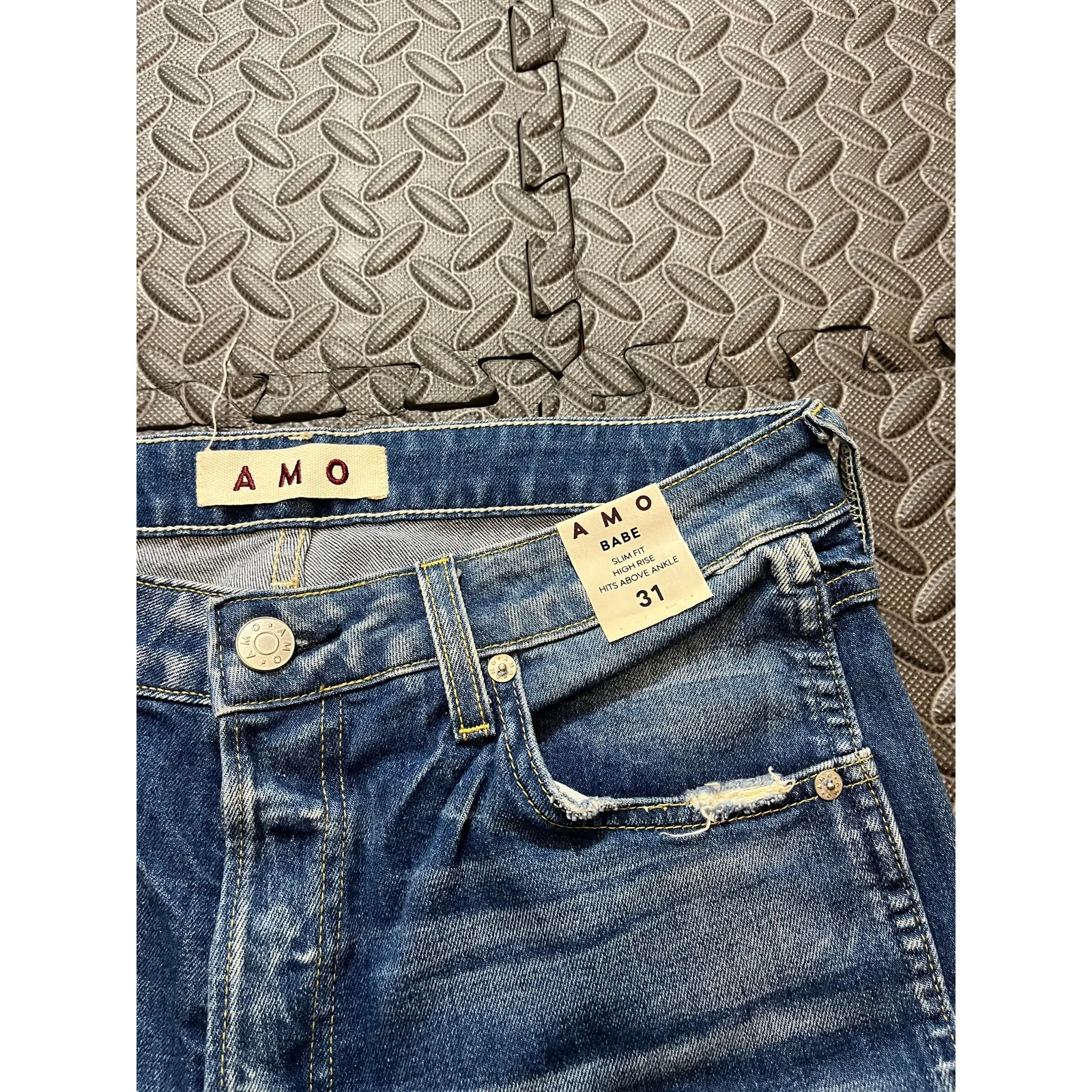 New AMO Babe Slim Fit High Rise Ankle‎ Jeans Something Blue Size 31 - Image 2