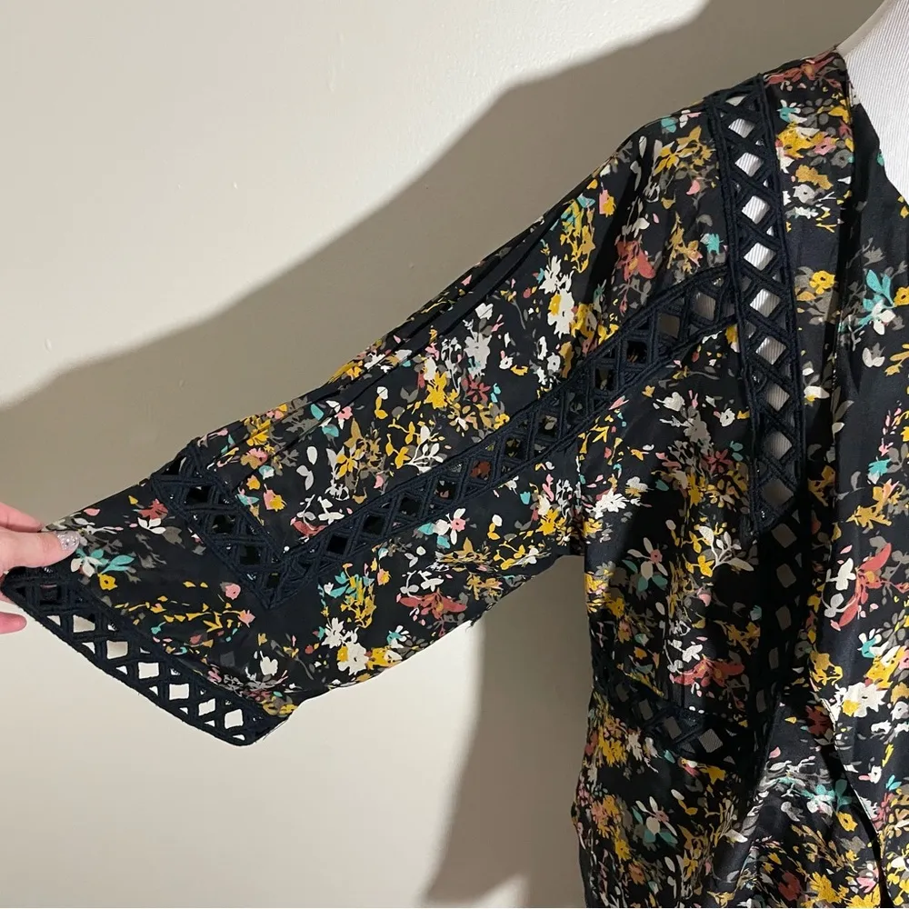 Anthropologie Silk Open Front Kimono - Image 5